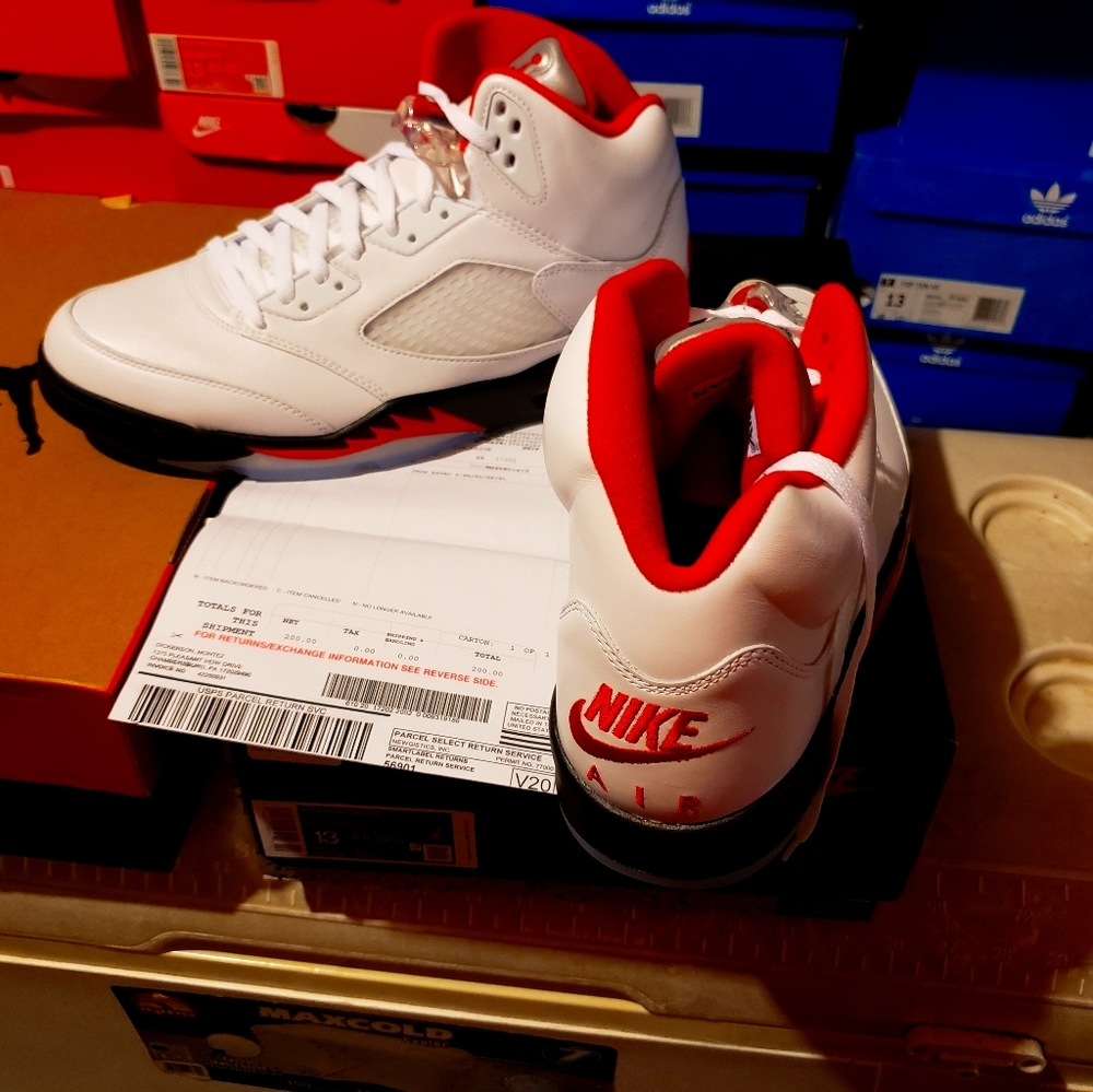 Air Jordan 5 Fire Red